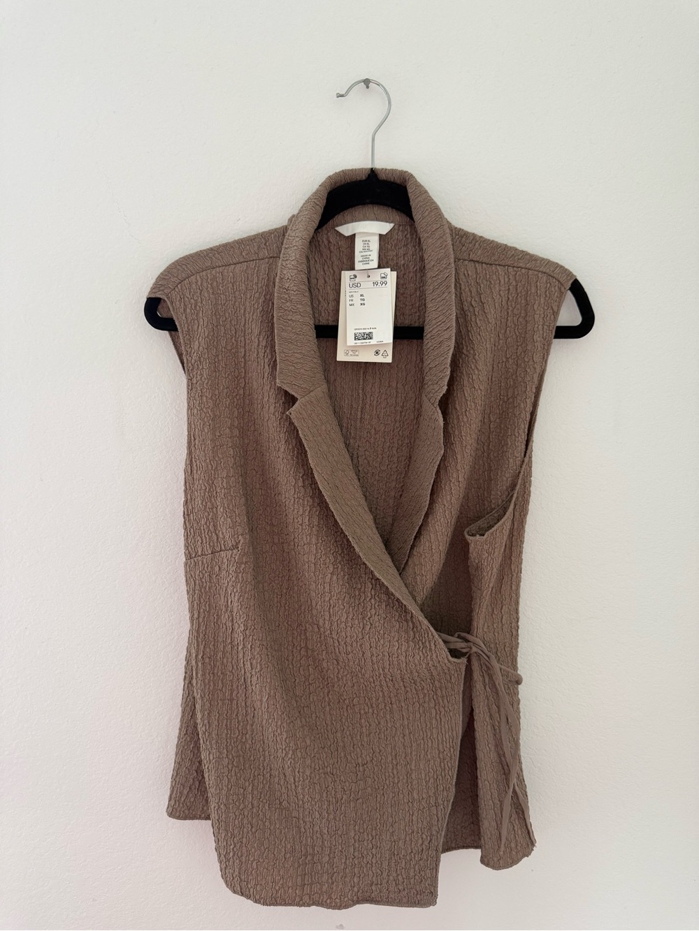 H&M Taupe Textured Sleeveless Wrap Top